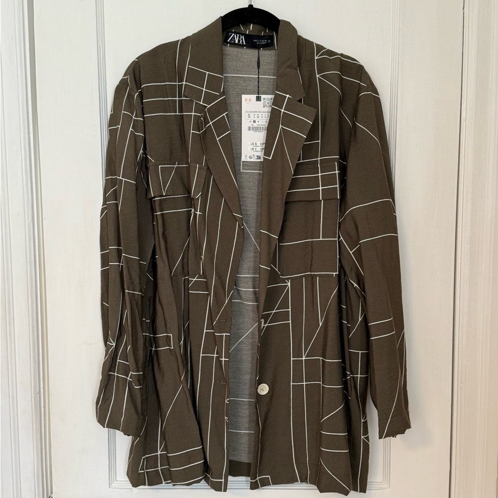 Olive Geometric Women's blazer - Picture 2 of 4